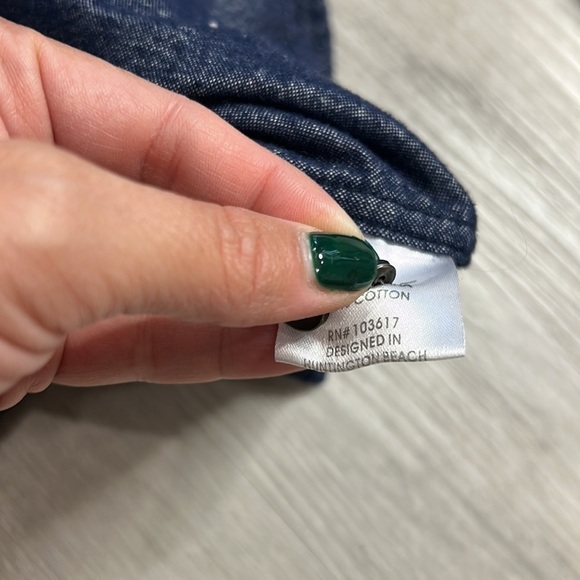 Coastal 9 • mens soft denim modern slim fit long sleeve button down shirt - Picture 7 of 8